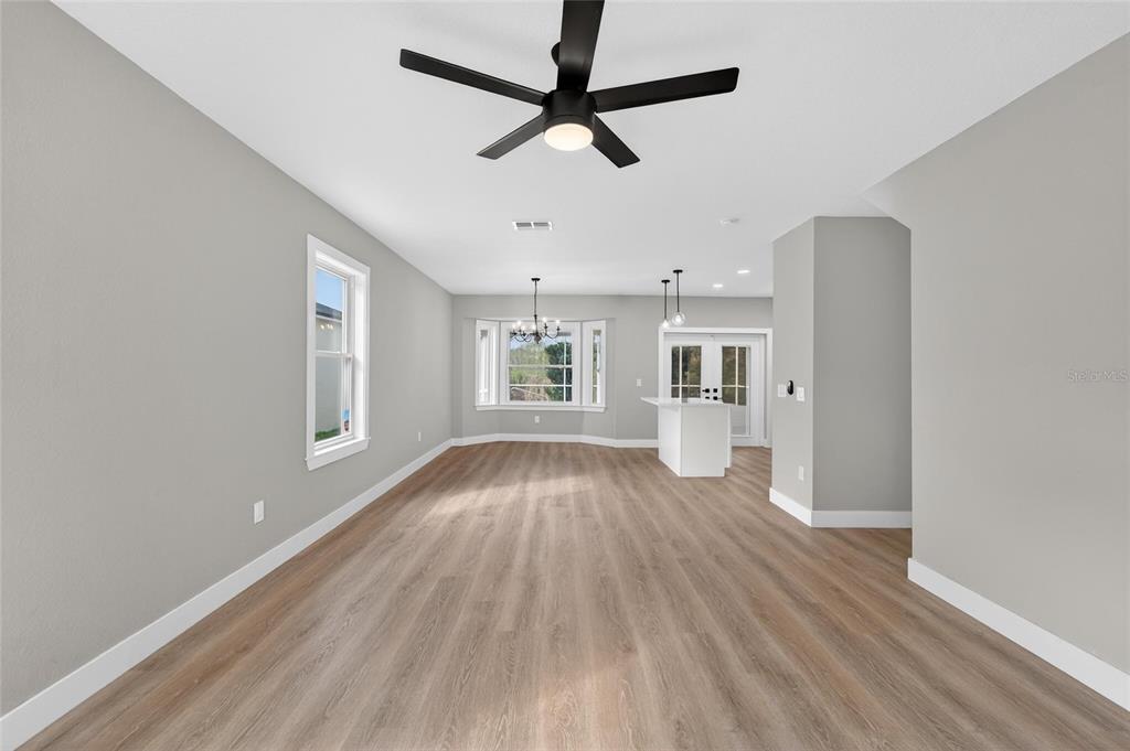 1112 Lake Shore Ranch Drive Seffner, FL 33584 - Photo 11 of 100