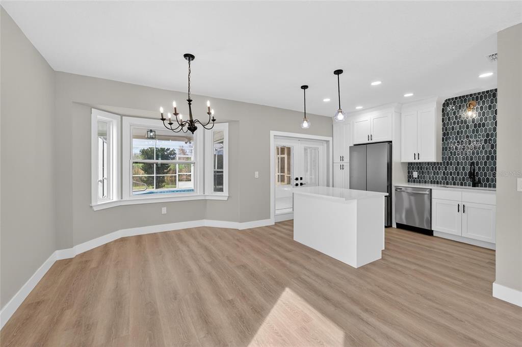 1112 Lake Shore Ranch Drive Seffner, FL 33584 - Photo 15 of 100