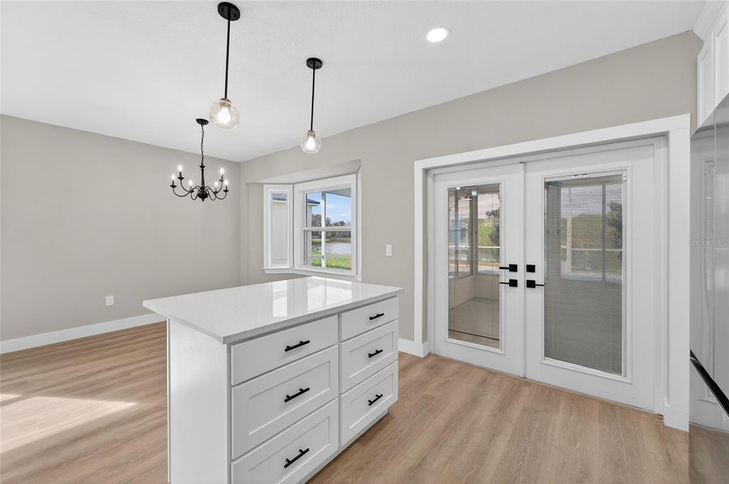 1112 Lake Shore Ranch Drive Seffner, FL 33584 - Photo 21 of 100