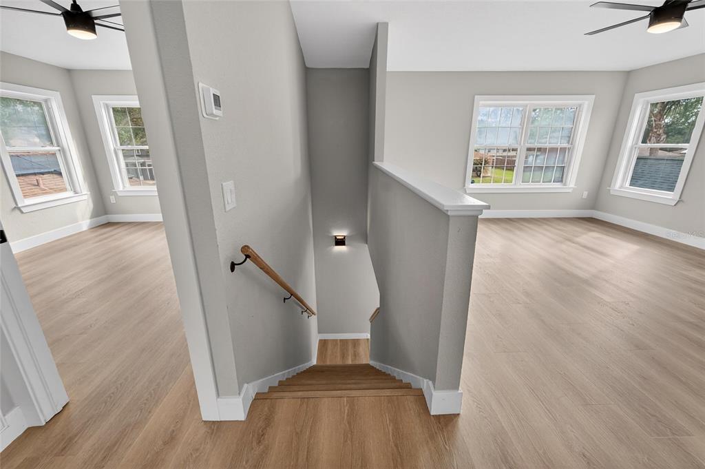 1112 Lake Shore Ranch Drive Seffner, FL 33584 - Photo 36 of 100