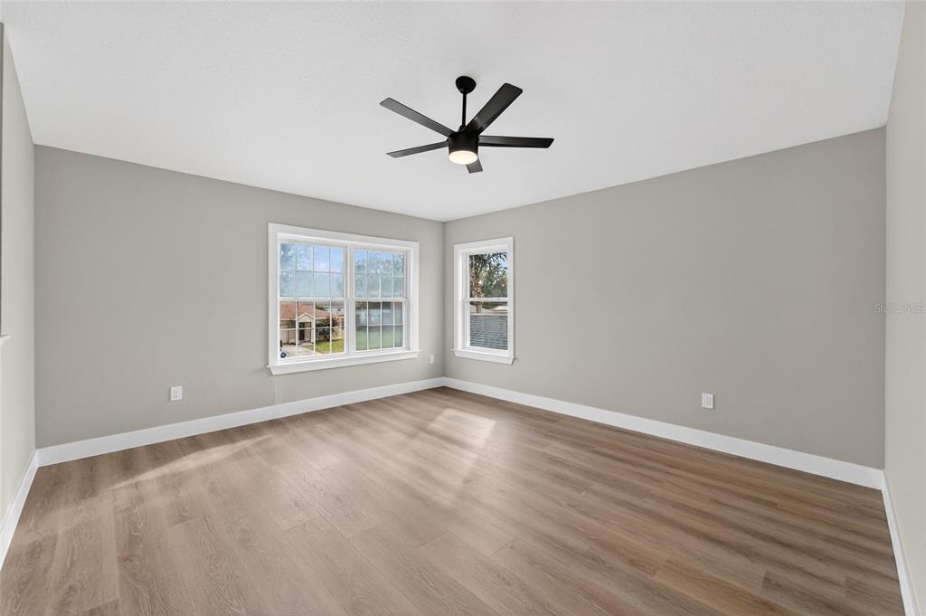 1112 Lake Shore Ranch Drive Seffner, FL 33584 - Photo 38 of 100