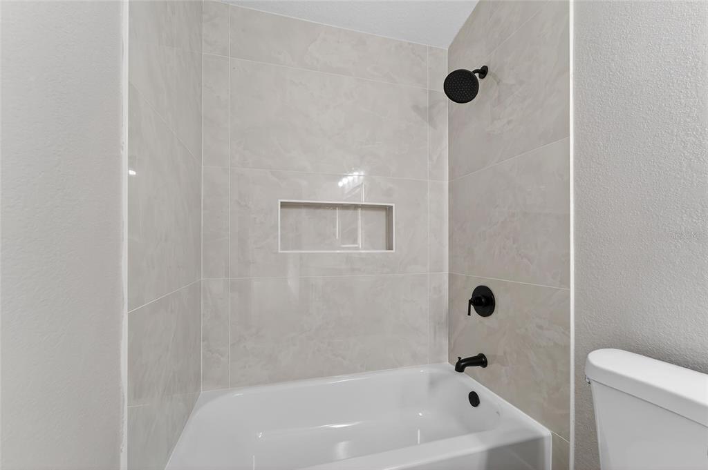 1112 Lake Shore Ranch Drive Seffner, FL 33584 - Photo 47 of 100