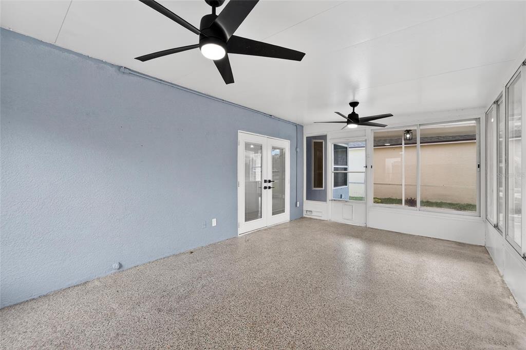 1112 Lake Shore Ranch Drive Seffner, FL 33584 - Photo 55 of 100