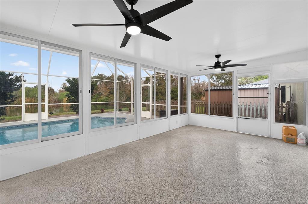 1112 Lake Shore Ranch Drive Seffner, FL 33584 - Photo 57 of 100