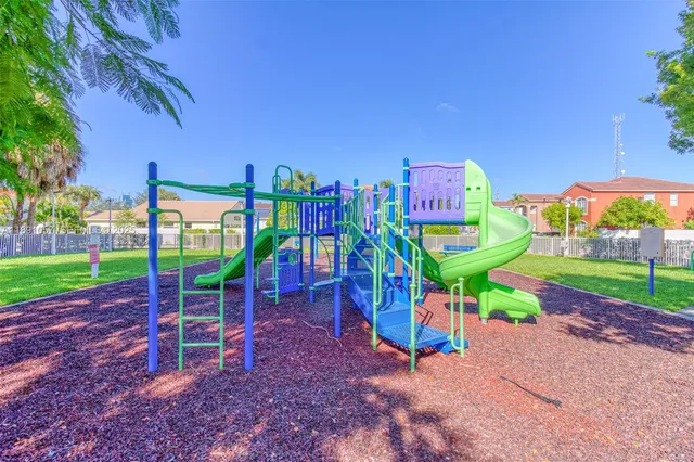 $4,800 | 3810 Southwest 51st Street, Hollywood, FL 33312