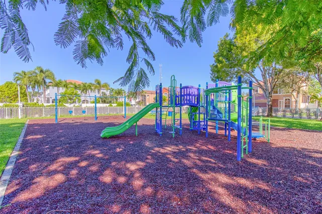 $5,000 | 3810 Southwest 51st Street, Hollywood, FL 33312