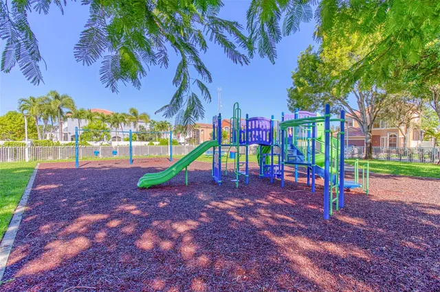 $4,800 | 3810 Southwest 51st Street, Hollywood, FL 33312