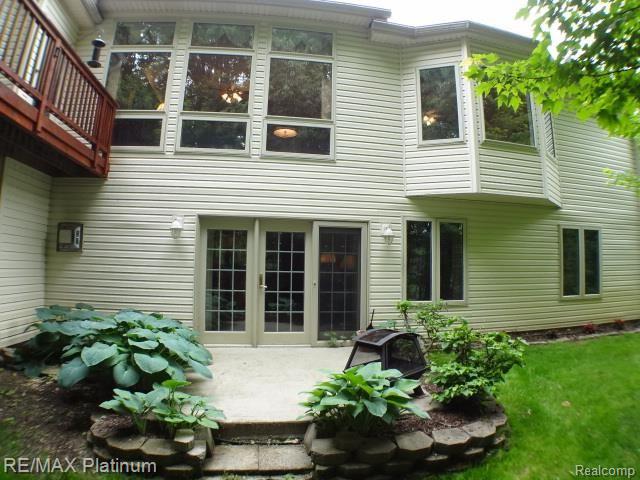 2242 Moorlands Howell, MI 48855 - Photo 49 of 54 076.jpg