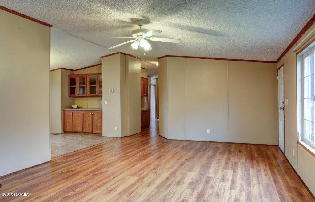 219 Mr Cliff Road Scott, LA 70583 - Photo 5 of 42 5