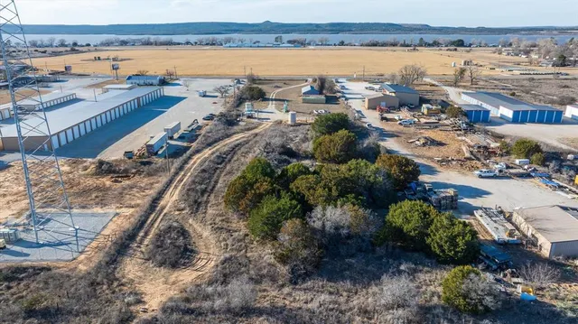 $499,000 | 416 Farm To Market Road 2353, Graford, TX 76449