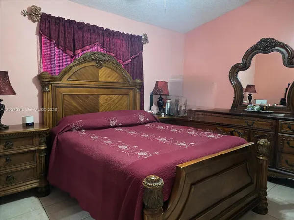 $489,900 | 9018 Northwest 120th Street, Unit 133, Hialeah Gardens, FL 33018