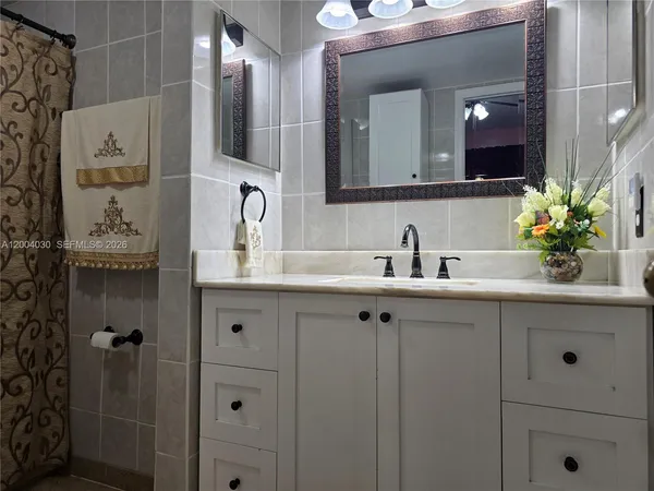 $489,900 | 9018 Northwest 120th Street, Unit 133, Hialeah Gardens, FL 33018