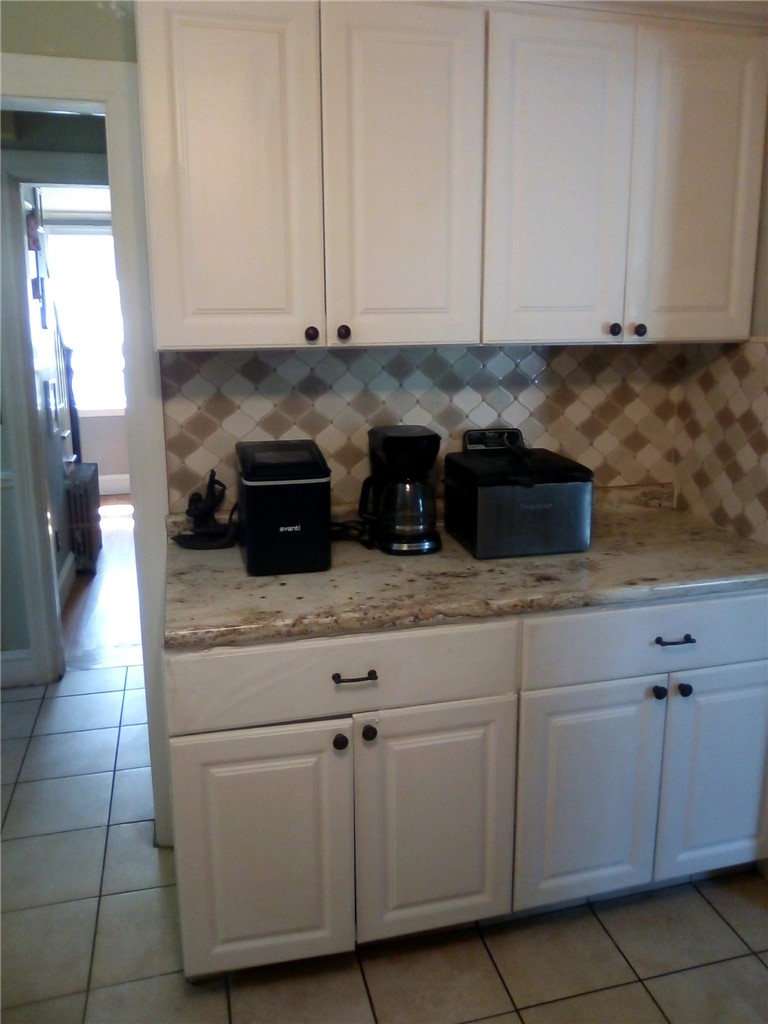 199 Main Avenue Warwick, RI 02886 - Photo 5 of 12