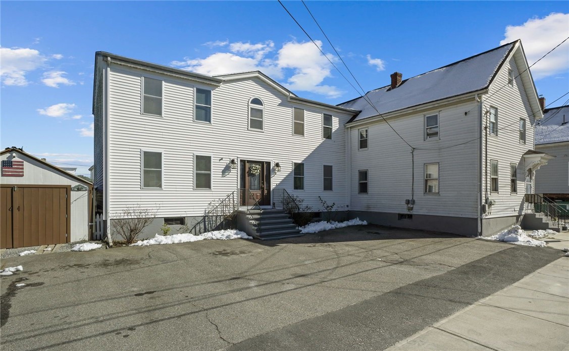 5 Murphy Avenue Bristol, RI 02809 - Photo 1 of 35