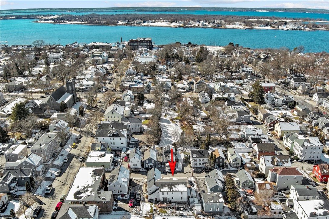 5 Murphy Avenue Bristol, RI 02809 - Photo 2 of 35