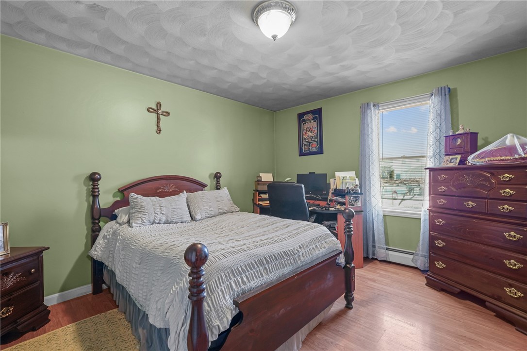 5 Murphy Avenue Bristol, RI 02809 - Photo 21 of 35