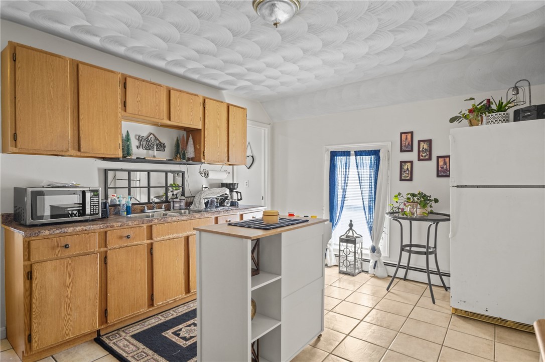 5 Murphy Avenue Bristol, RI 02809 - Photo 27 of 35