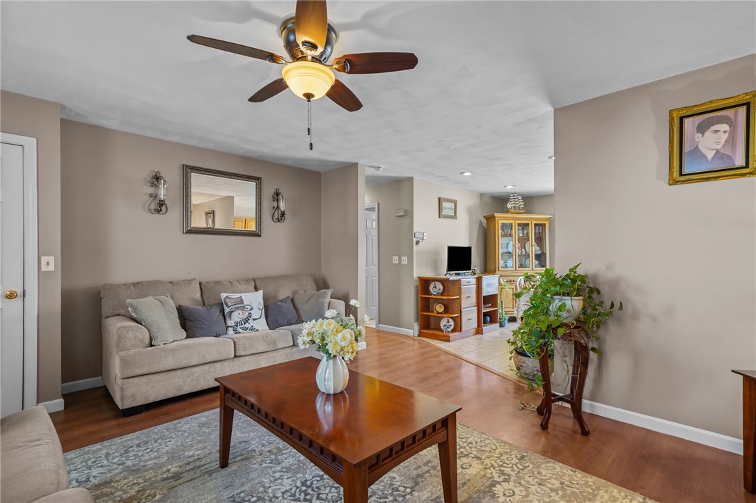 5 Murphy Avenue Bristol, RI 02809 - Photo 7 of 35