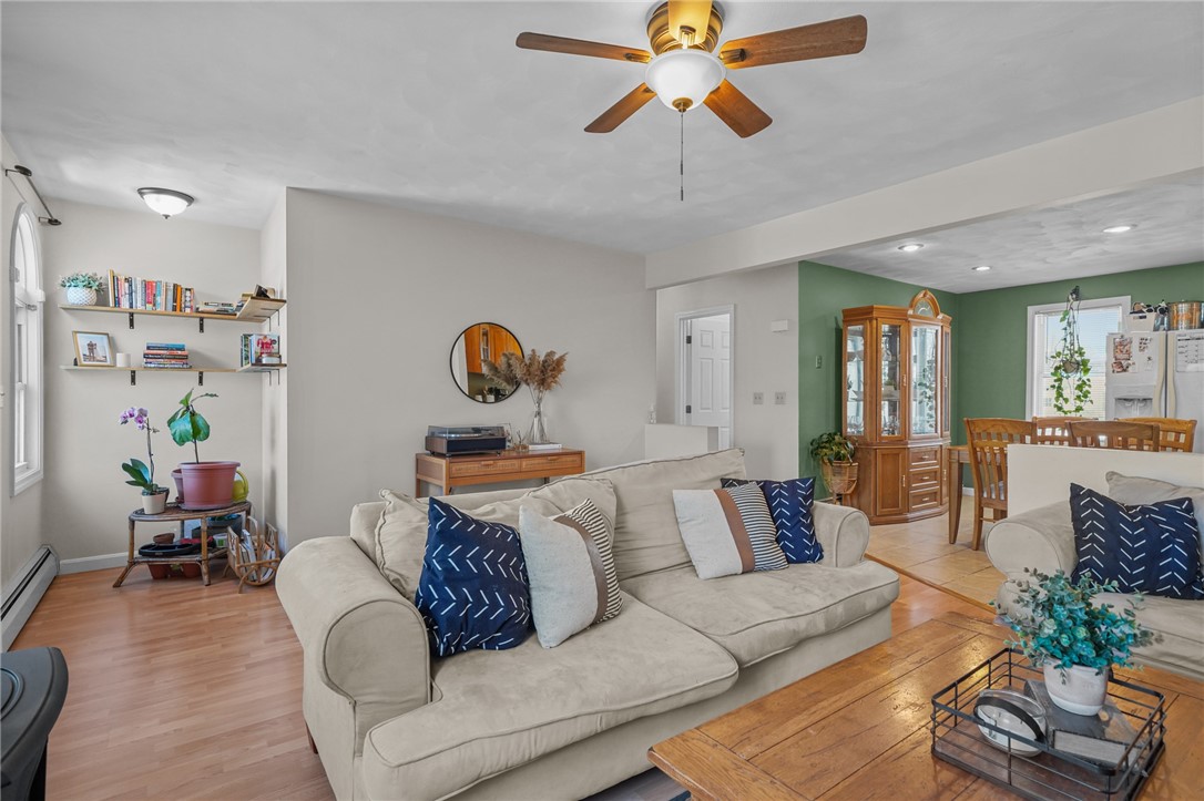 5 Murphy Avenue Bristol, RI 02809 - Photo 10 of 35