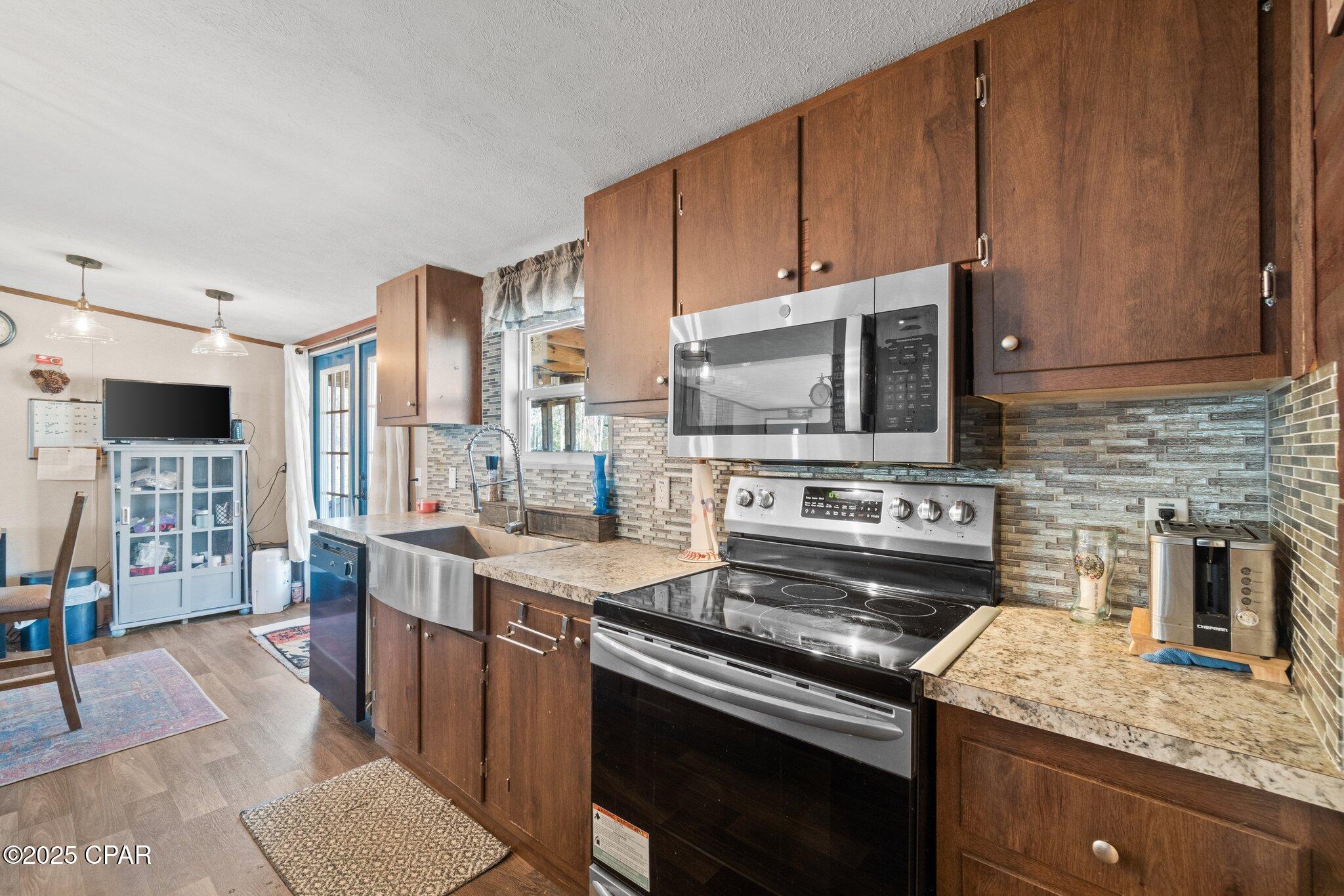 1764 Clayton Road Chipley, FL 32428 - Photo 17 of 51