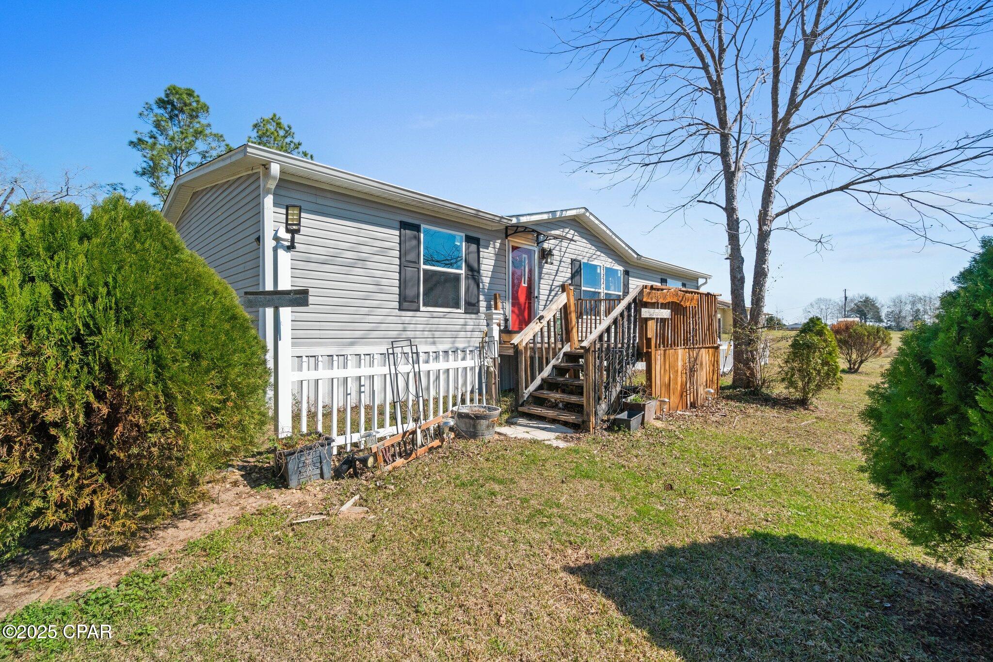 1764 Clayton Road Chipley, FL 32428 - Photo 3 of 51