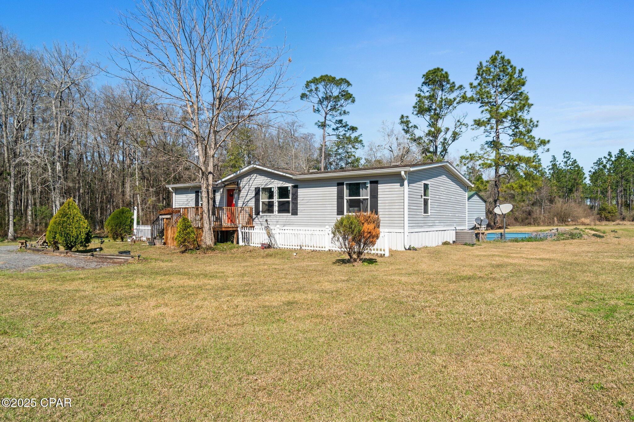 1764 Clayton Road Chipley, FL 32428 - Photo 4 of 51