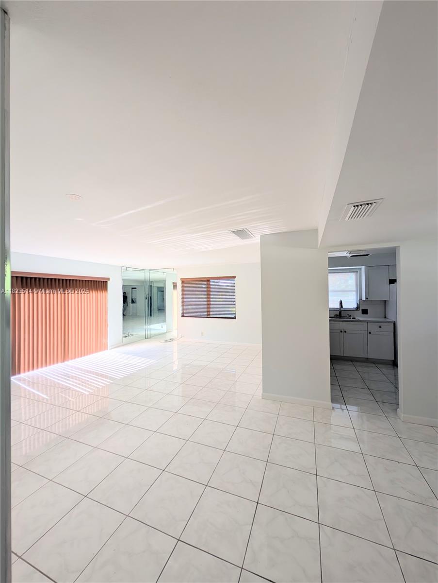 14901 Southwest 4th Street, Unit 9A Pembroke Pines, FL 33027 - Photo 29 of 35 a view of livingroom with furniture