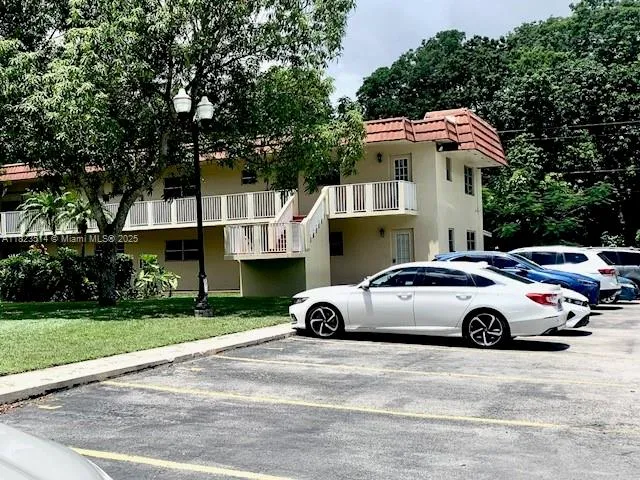 $285,000 | 14901 Southwest 4th Street, Unit 9A, Pembroke Pines, FL 33027