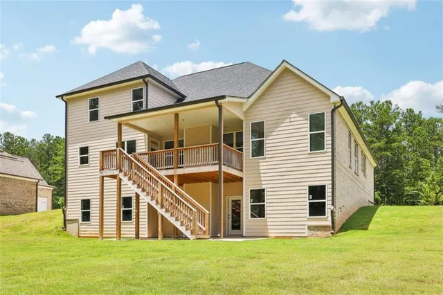 a view of front door and porch