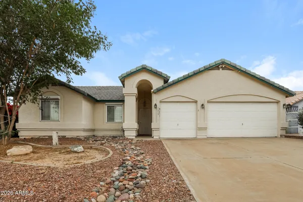 $412,300 | 1653 East Vineyard Road, Phoenix, AZ 85042