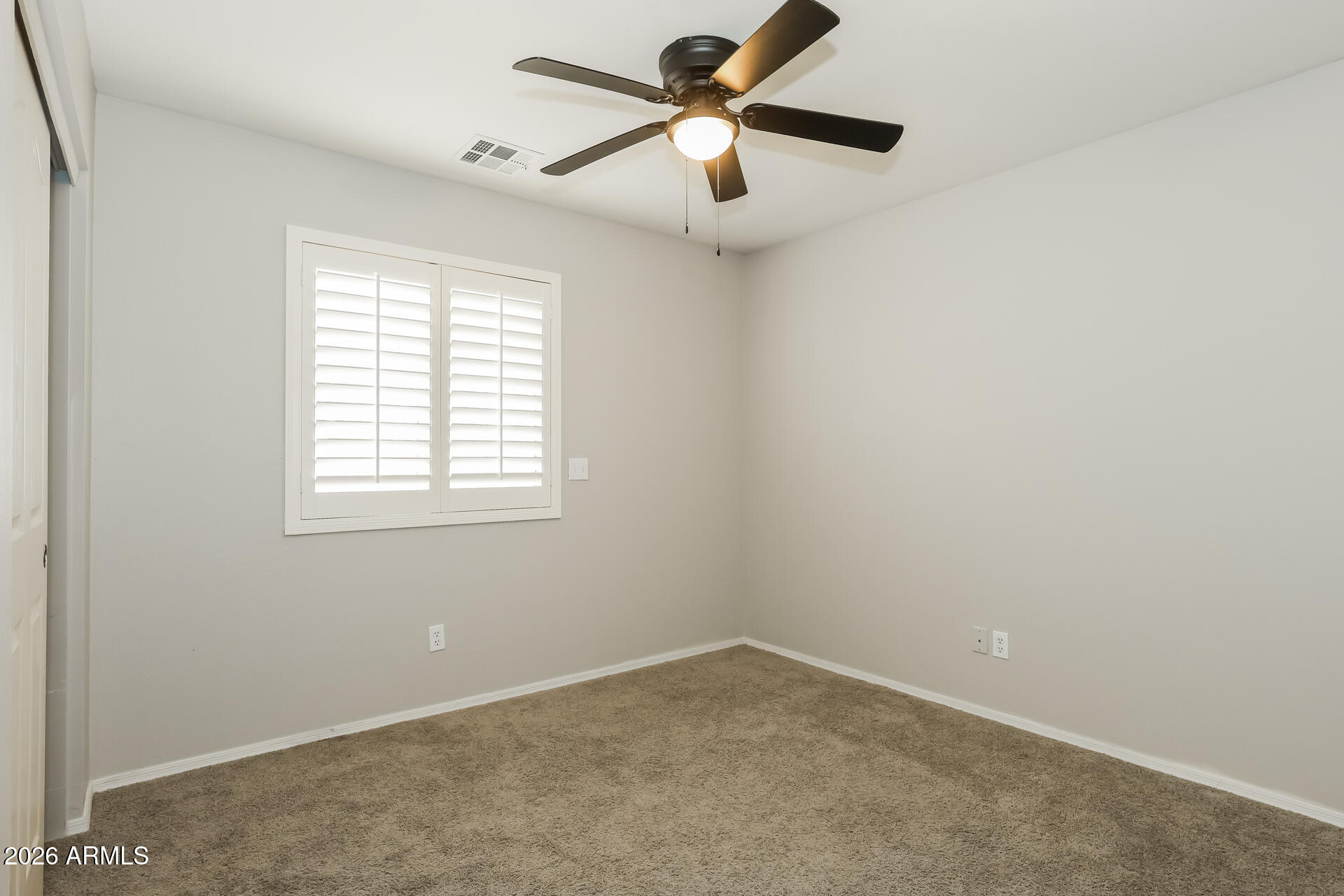 1653 East Vineyard Road Phoenix, AZ 85042 - Photo 13 of 21 013-photo-bedroom-15182418