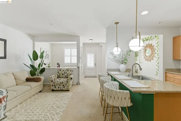 $440,000 | 88 East 6th Street, Unit 313, Pittsburg, CA 94565