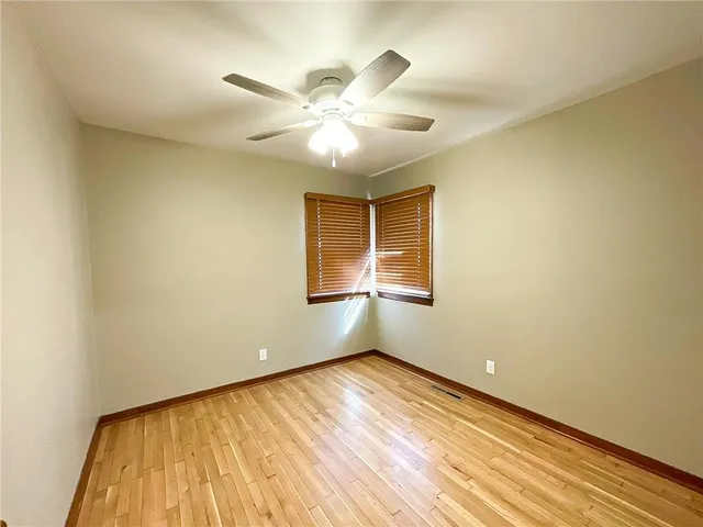 $189,500 | 1615 South Quincy Avenue, Sedalia, MO 65301