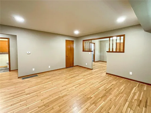 $189,500 | 1615 South Quincy Avenue, Sedalia, MO 65301