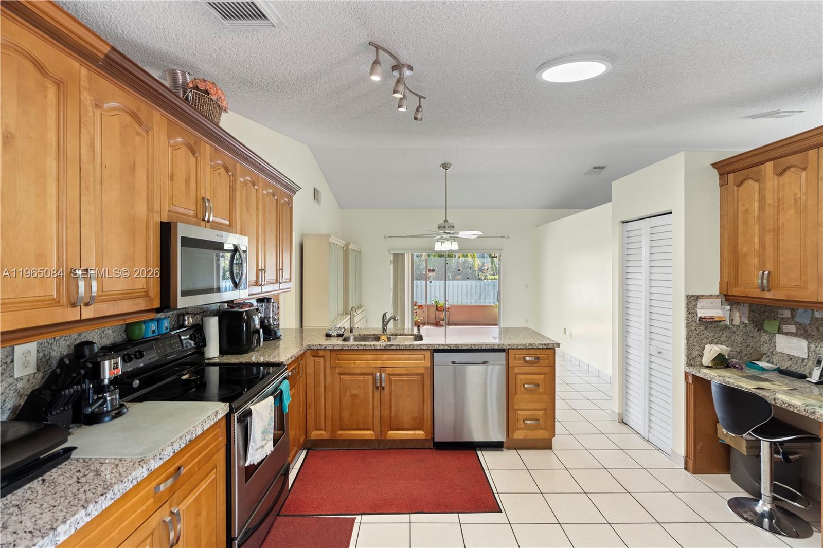 12730 Southwest 20th Street Miramar, FL 33027 - Photo 8 of 71
