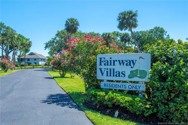 $499,000 | 333 Golfview Circle, Unit 333, Stuart, FL 34996