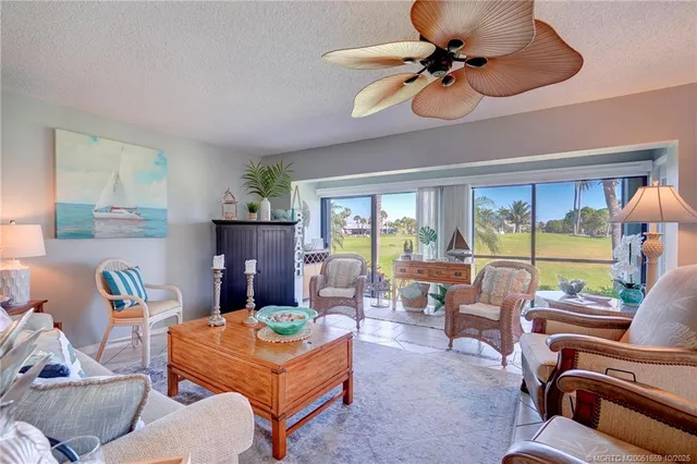 $499,000 | 333 Golfview Circle, Unit 333, Stuart, FL 34996
