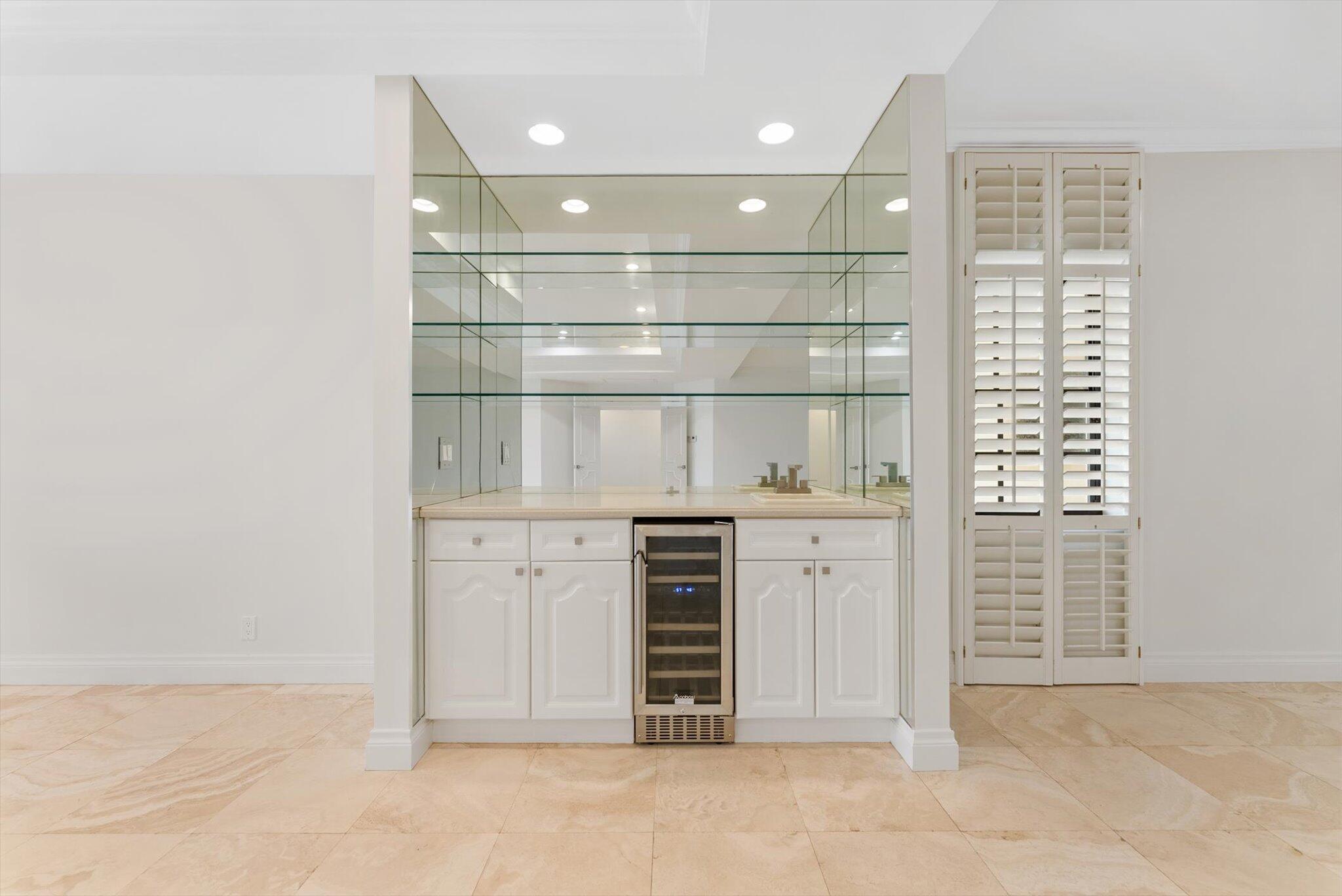 5841 North Ocean Boulevard, Unit F2 Ocean Ridge, FL 33435 - Photo 15 of 55 5841 N Ocean Blvd., F2, Ocean Ridge
