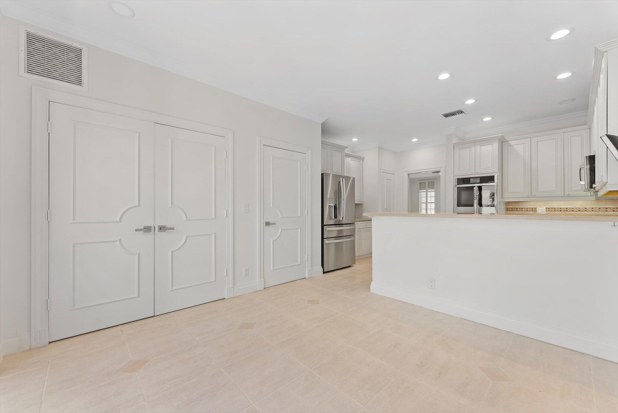 5841 North Ocean Boulevard, Unit F2 Ocean Ridge, FL 33435 - Photo 21 of 55 5841 N Ocean Blvd., F2, Ocean Ridge