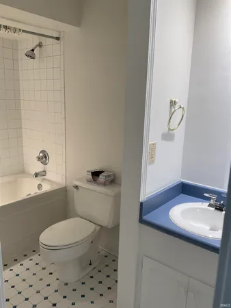 $2,200 | 3715 Marigold Drive, Fort Wayne, IN 46815
