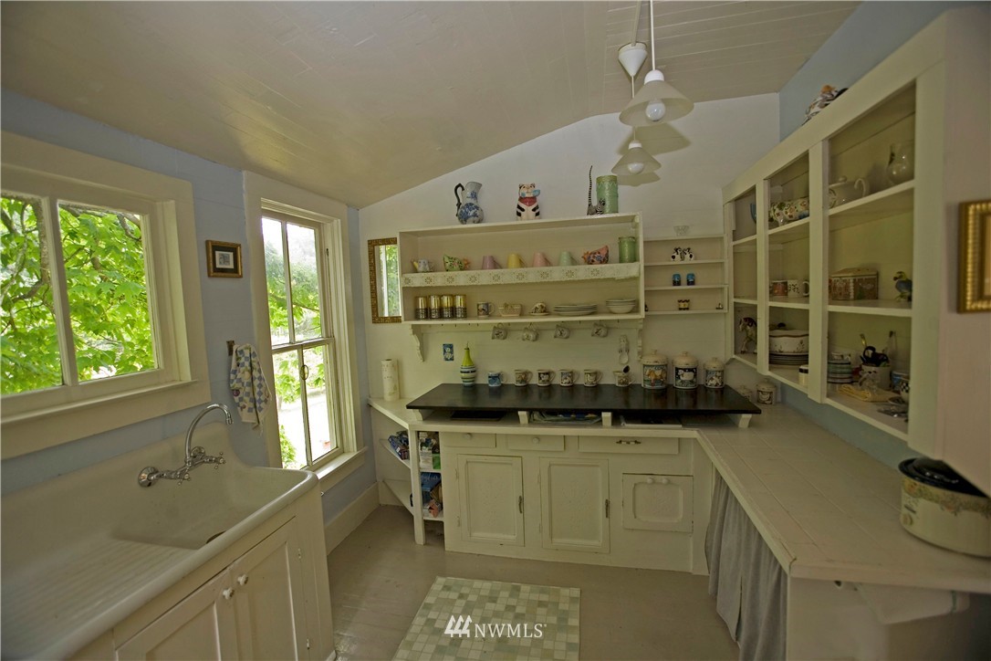 1358 Channel Road Orcas Island, WA 98245 - Photo 7 of 23 Gallery Image 7