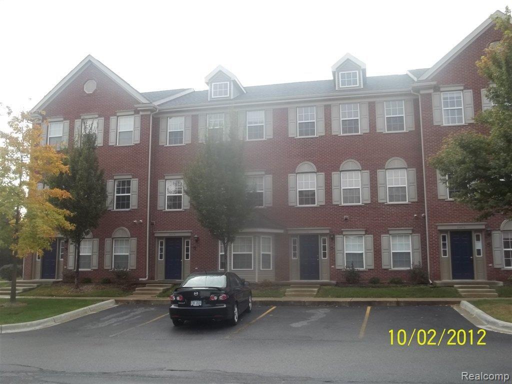 22676 Goddard Road Taylor, MI 48180 - Photo 1 of 6 100_4203.JPG