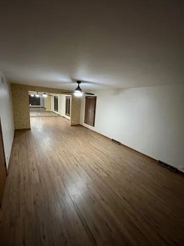 $2,800 | 711 North Northwest Highway, Unit 2, Park Ridge, IL 60068