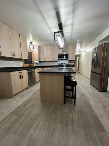 $2,800 | 711 North Northwest Highway, Unit 2, Park Ridge, IL 60068