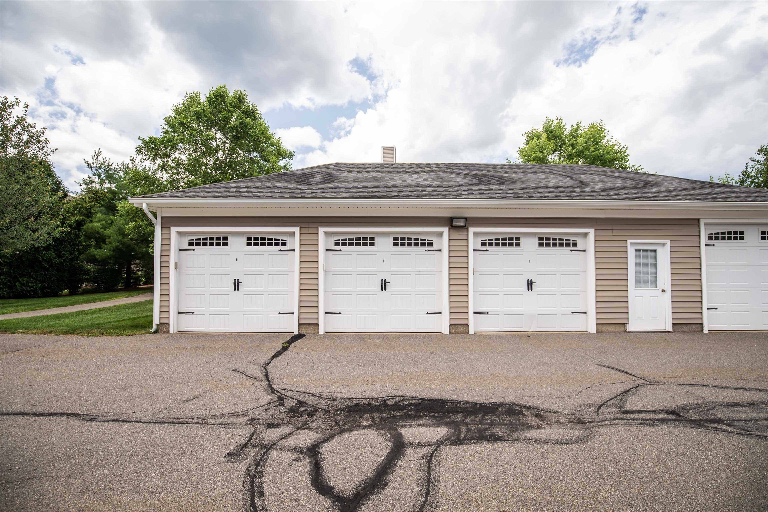 17-3 Roundabout Way Manchester, NH 03102 - Photo 22 of 36