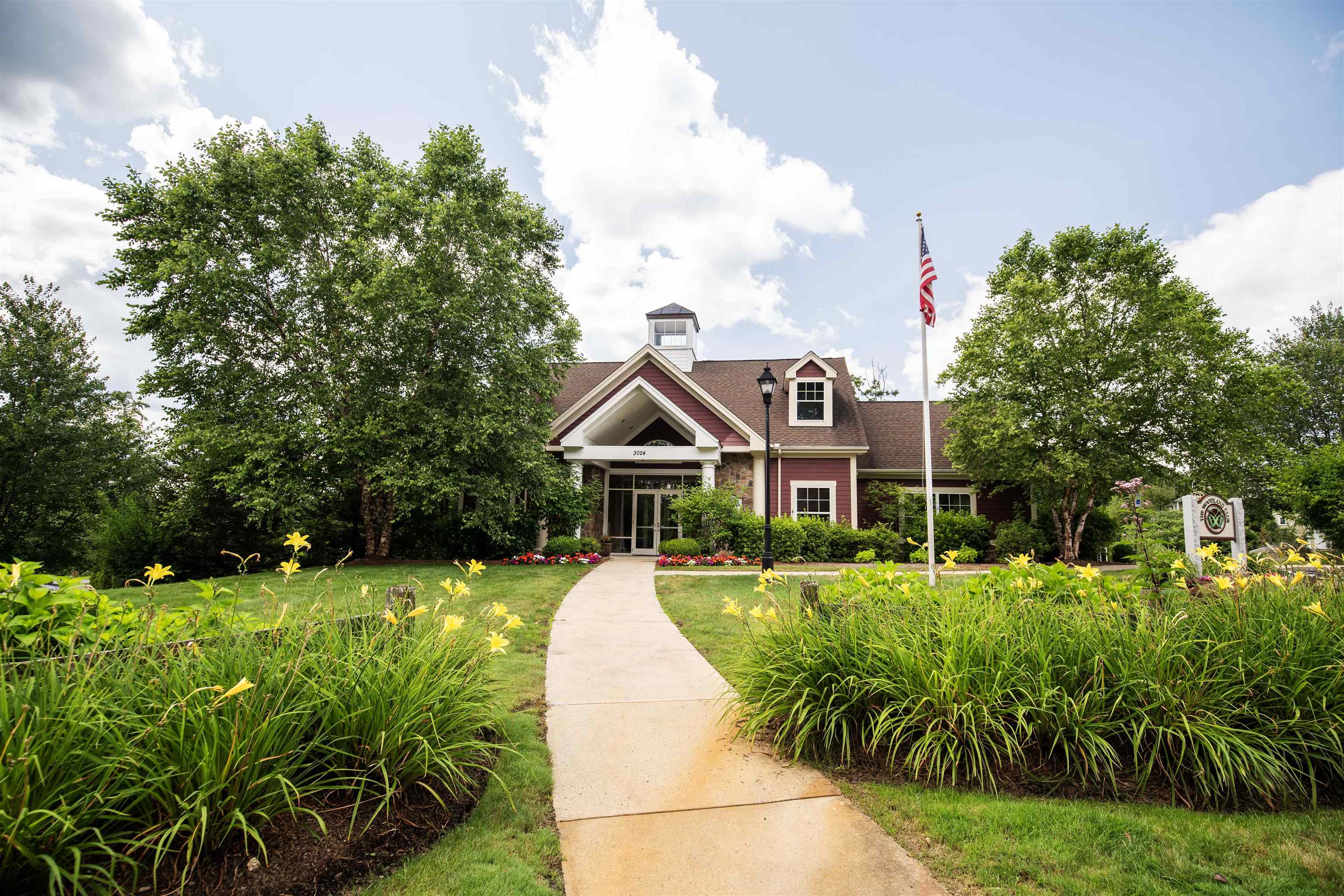 17-3 Roundabout Way Manchester, NH 03102 - Photo 23 of 36