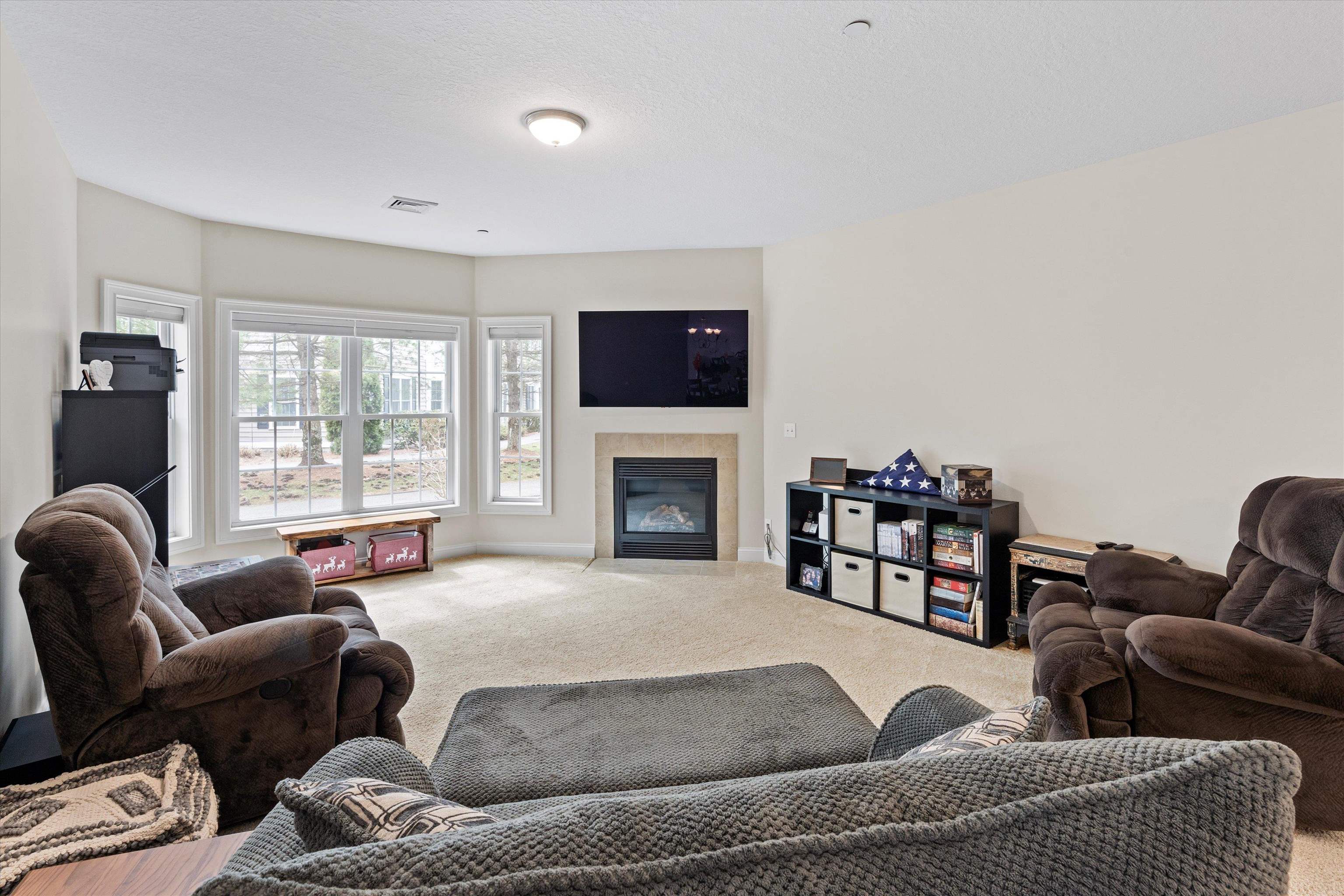 17-3 Roundabout Way Manchester, NH 03102 - Photo 31 of 36