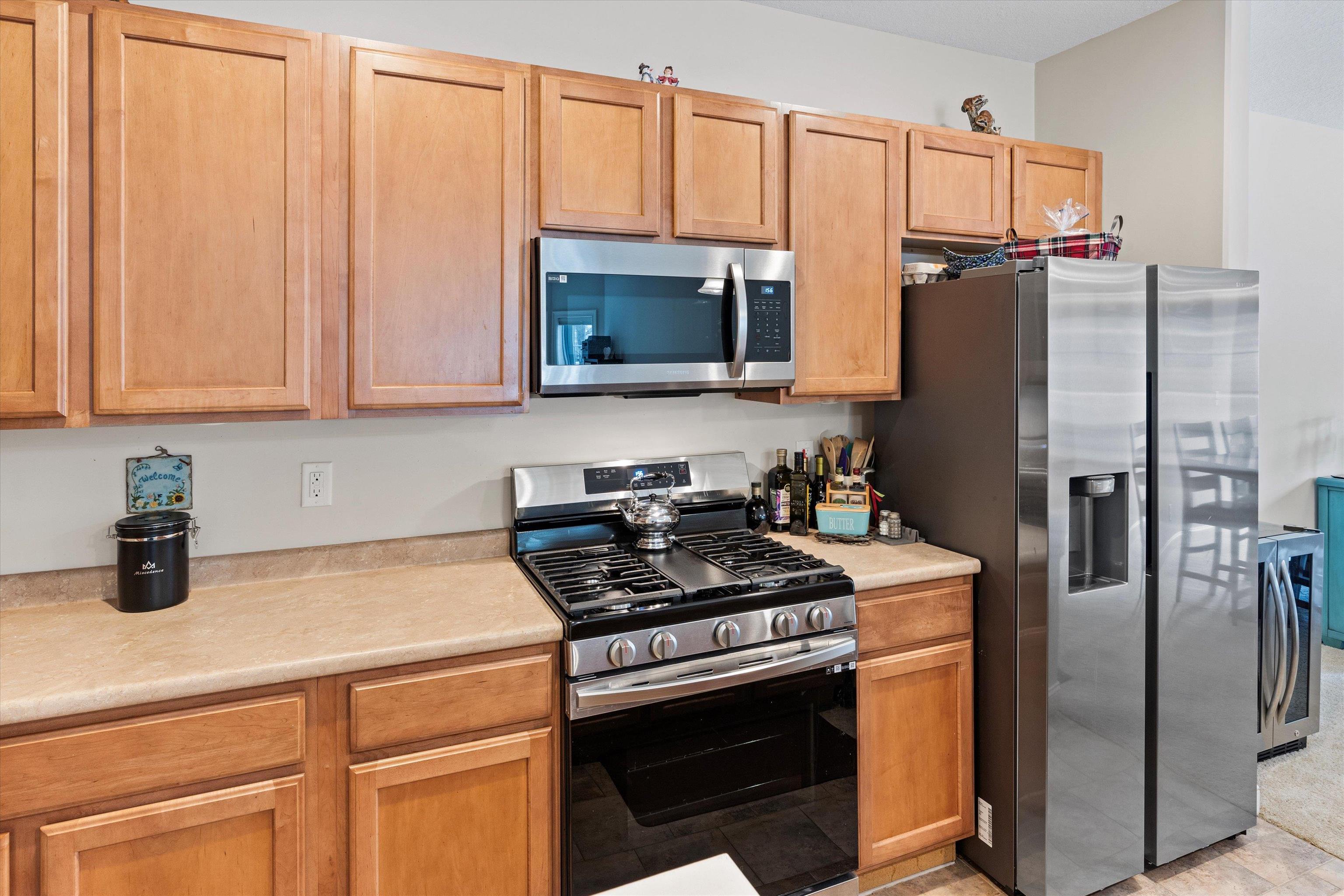 17-3 Roundabout Way Manchester, NH 03102 - Photo 33 of 36