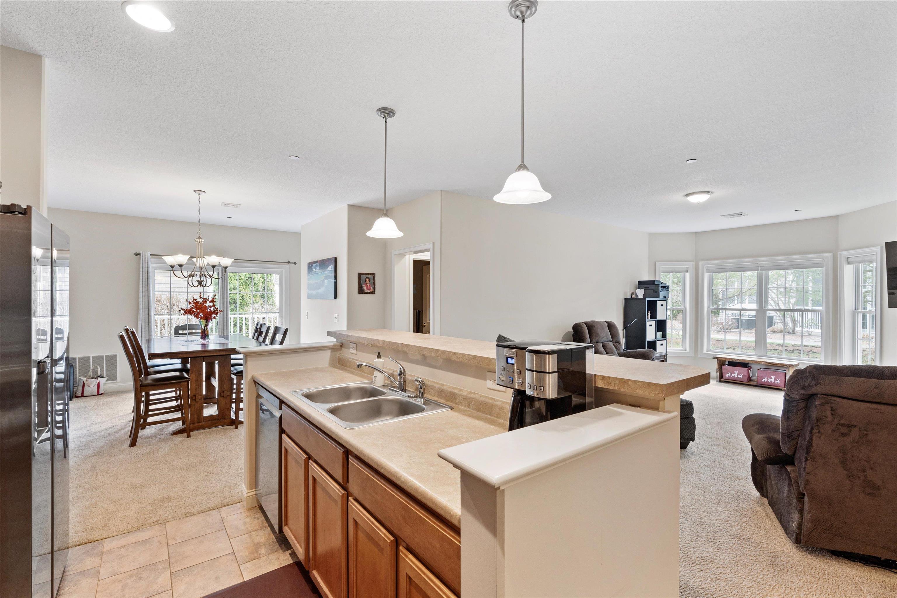 17-3 Roundabout Way Manchester, NH 03102 - Photo 35 of 36