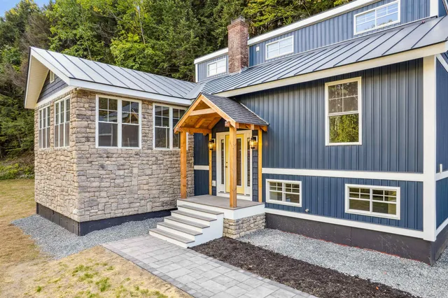 $849,000 | 1004 Jericho Road, Hartford, VT 05001